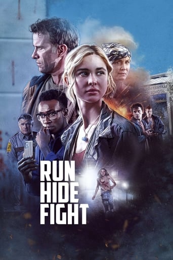 دانلود فیلم Run Hide Fight 2020 (بدو پنهان شو مبارزه کن)